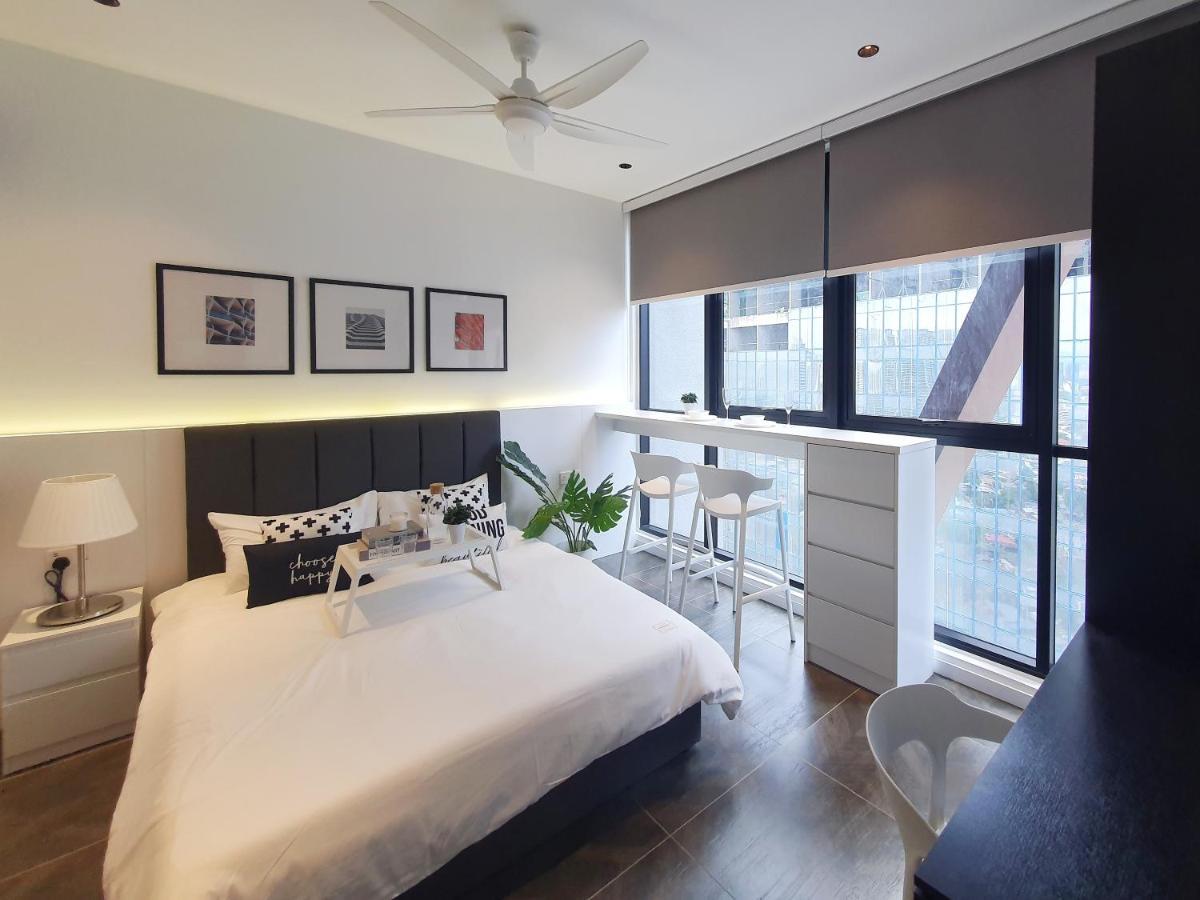 Scarletz Suites @ Klcc, By Twofive Kuala Lumpur Exteriör bild